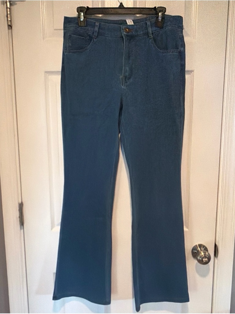 NWT Halara Women's Blue Bootcut Jeans